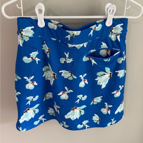 Peter Millar Alice Petal Hem Skort - Royal Blue Floral - Size Small - Picture 8 of 12